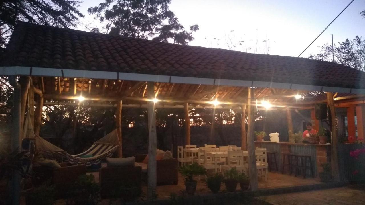 Casa Todo Bueno Bed & Breakfast Transito Екстериор снимка