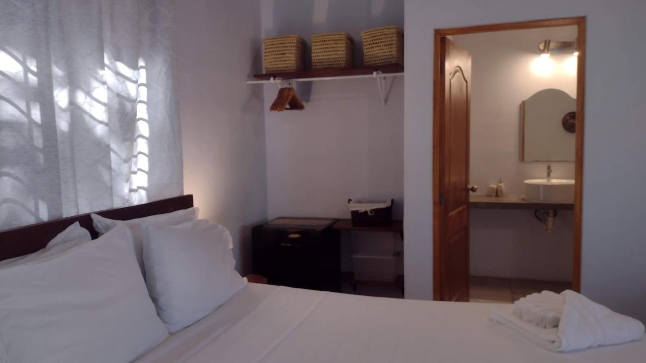 Casa Todo Bueno Bed & Breakfast Transito Екстериор снимка